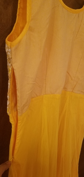 Chanderi Silk Saree in Yellow dress - Picture 4 of 8